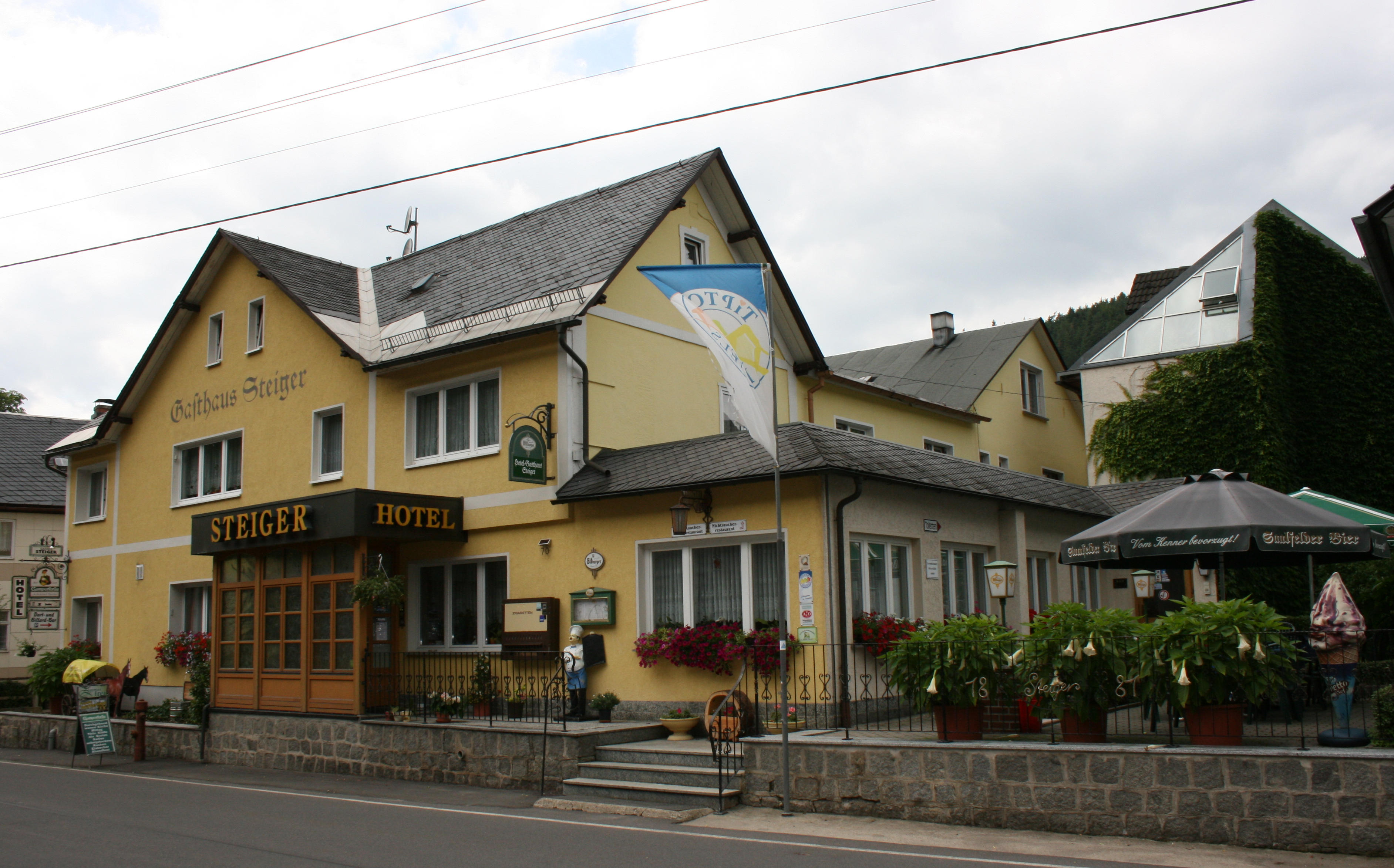 Hotel Steiger - Restaurant und Terrasse